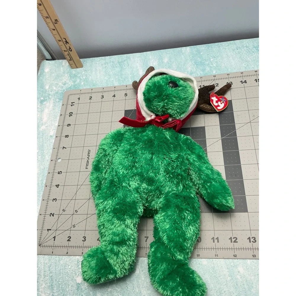 Ty Beanie Buddy Seasons the Bear Green Christmas Plush Santa Hat Antlers 2002‎